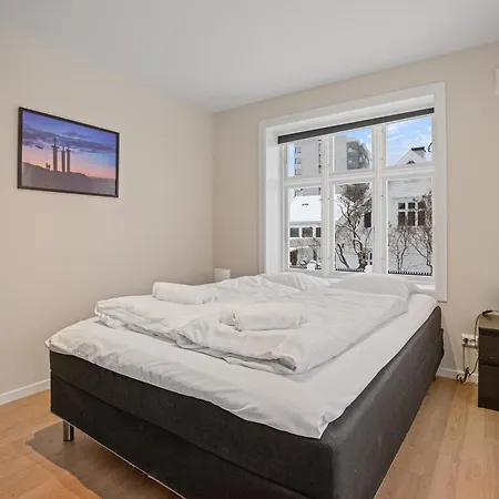 Homelike And Cozy Close To Centre Apartment *